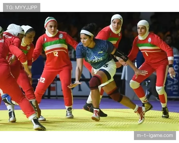 亚运会足球决赛激战落幕,国家队勇夺荣誉巅峰引全民关注 亚运会足球决赛激战落幕,国家队勇夺荣誉巅峰引全民关注