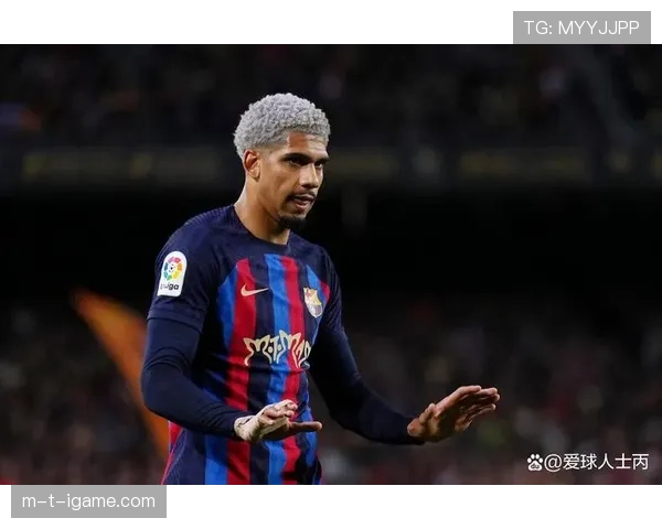 阿劳霍技术全面性持续提升,防守稳健兼具进攻参与度 阿劳霍技术全面性持续提升,防守稳健兼具进攻参与度